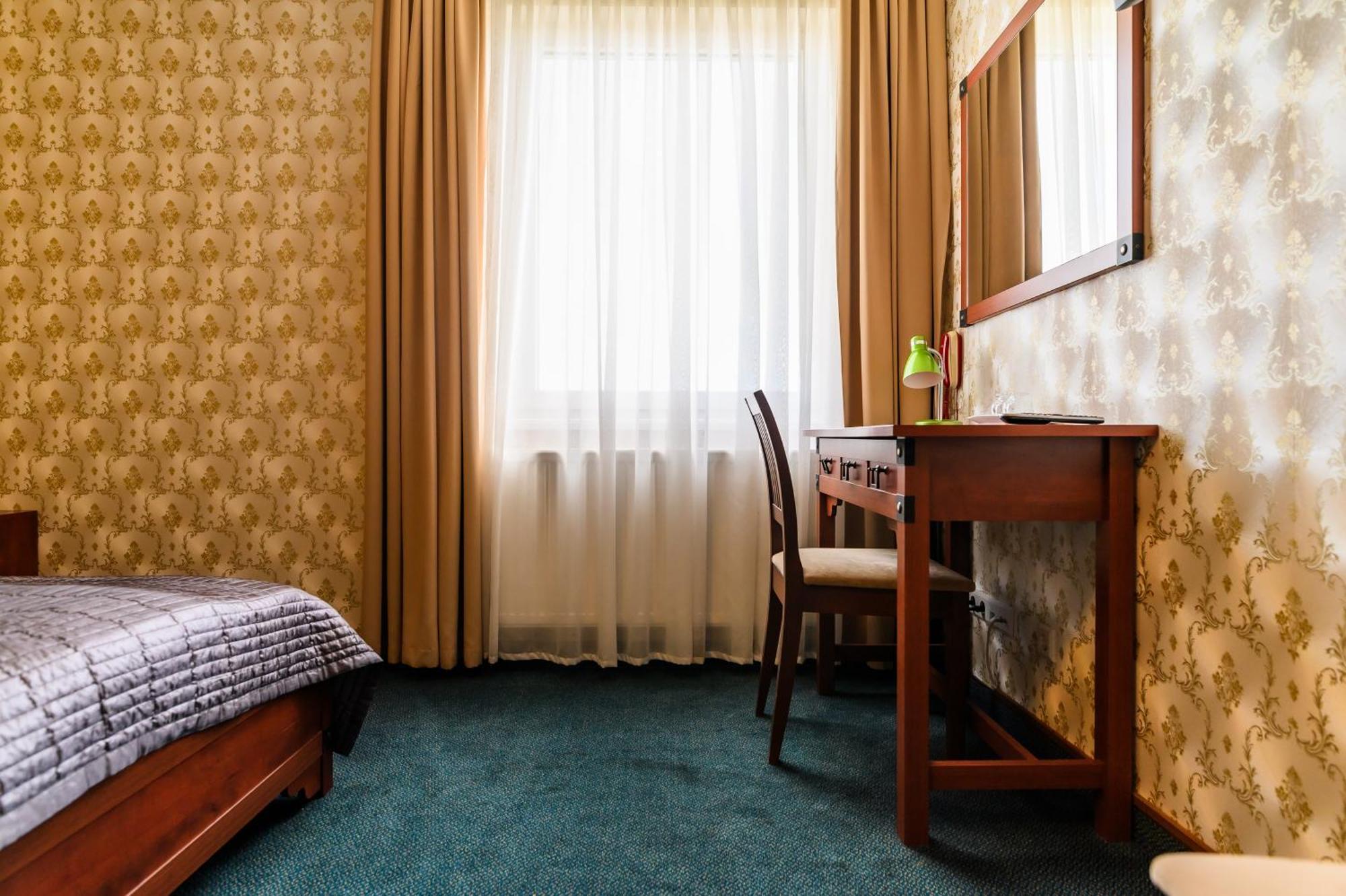 Coliving Synet Apartment Mazeikiai Bagian luar foto
